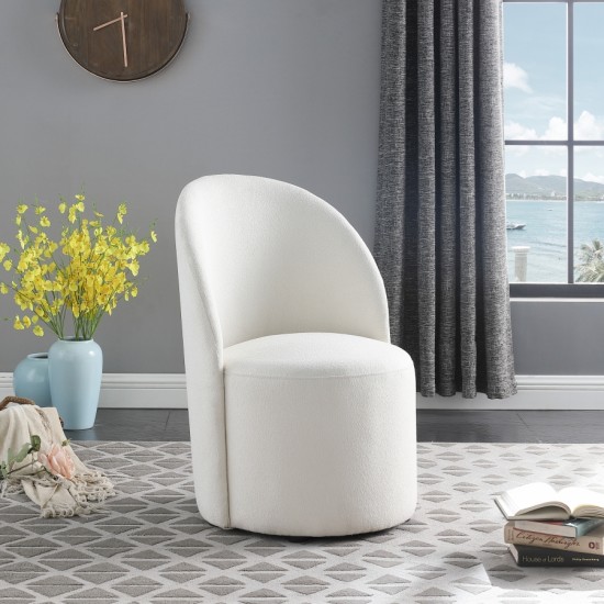 EMBA LUXURY-Backed pouf will add elegance to your home